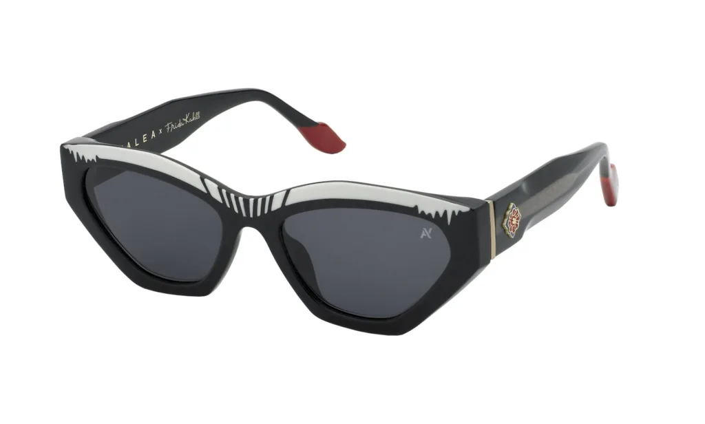 Occhiali da sole Yalea SYA174W 0700